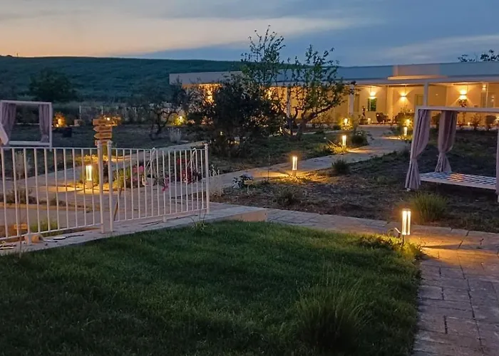 Amarena Garden House