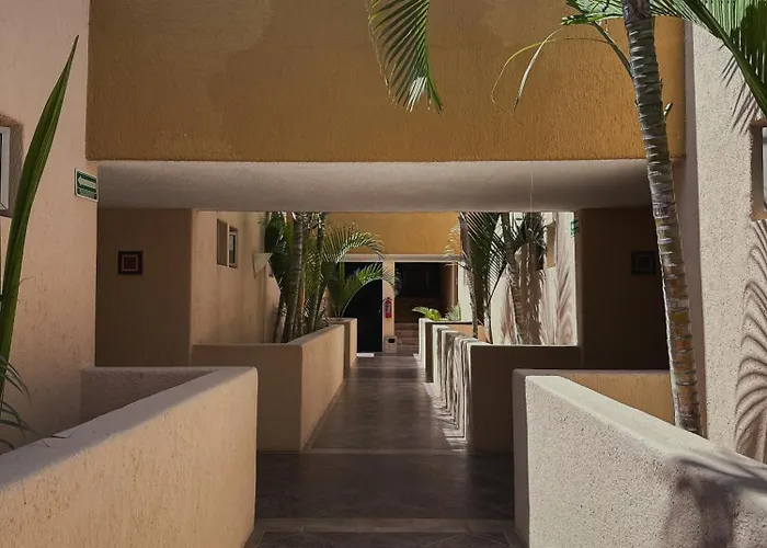 Hotel Los Patios