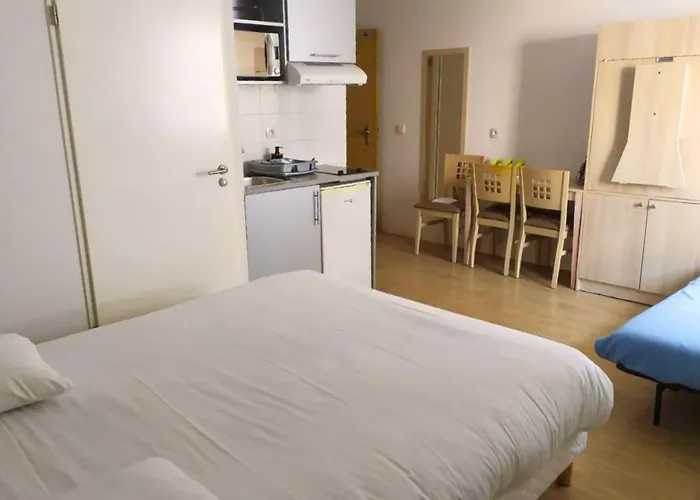 Lagrange Apart'Hotel L'Escale Marine