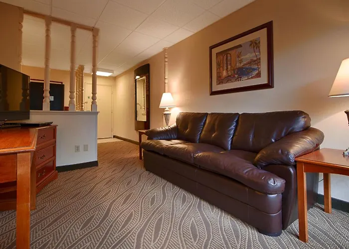 Best Western Naples Inn & Suites
