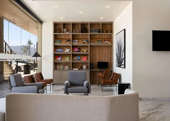 Tryp By Wyndham Ciudad Guzman Uttsa