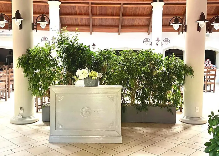 Horse Country Resort Congress & Spa - Hotel Ribot