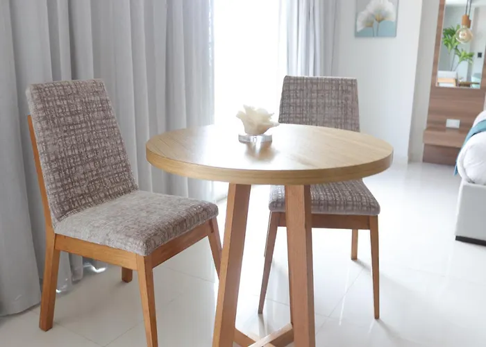Condor Suites