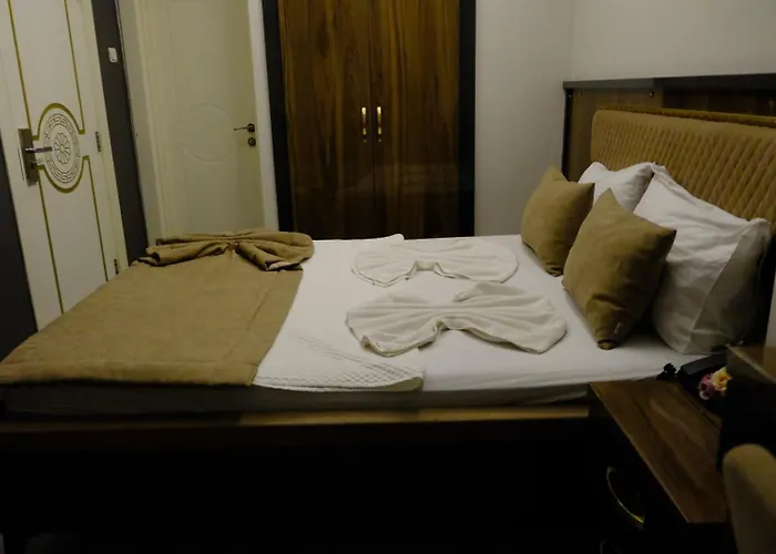 Grand Diamond Hotel