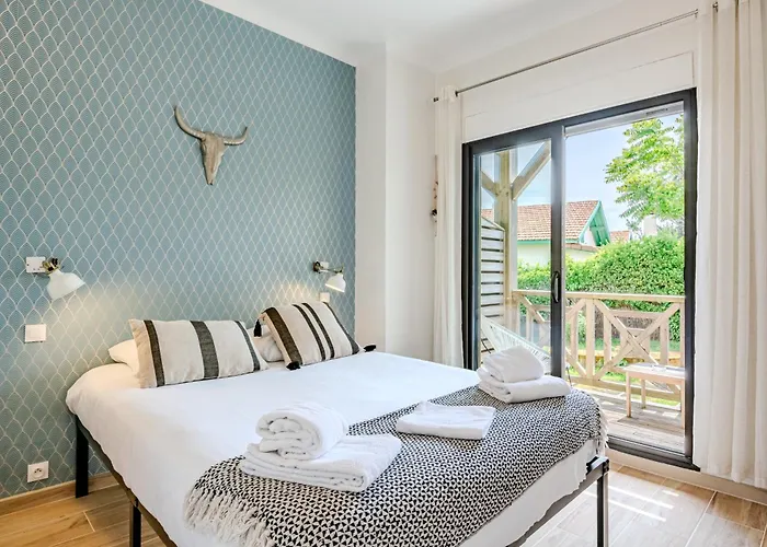 Single Fin Hotel & Lodge