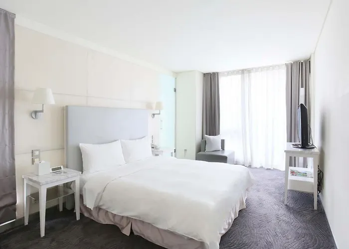 Ambience Hotel Taipei