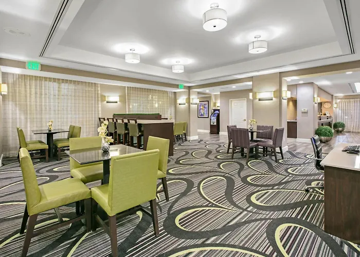 La Quinta By Wyndham Dfw Airport South / Irving