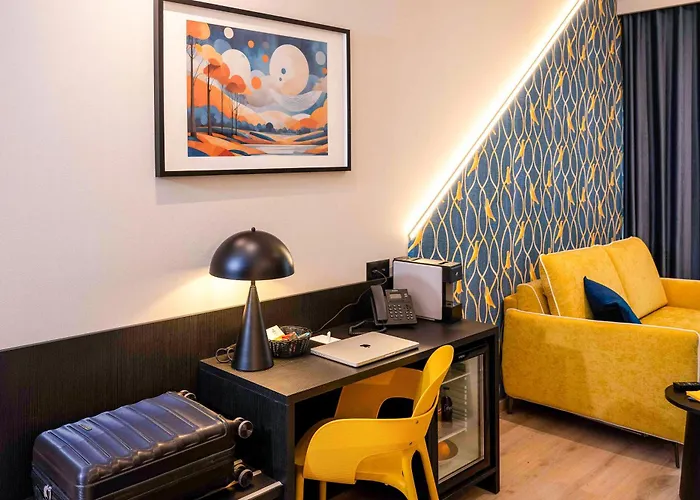 Hotel Pathos By Mimood Aparthotels