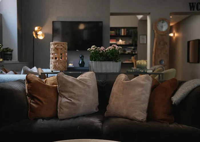 Home Hotel Borgen