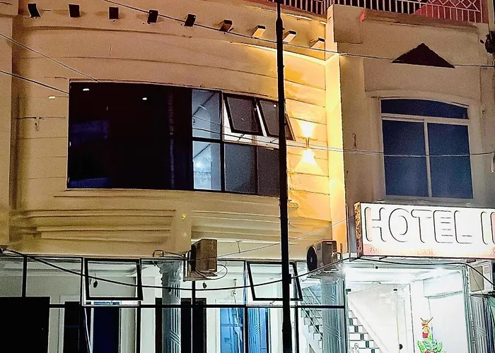 Hotel 11