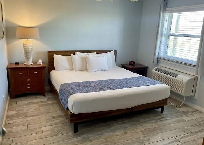 Beachgate Condo Suites And Hotel 512A Condo