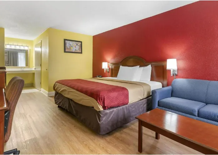 Travelers Inn Douglas By Oyo Us-441