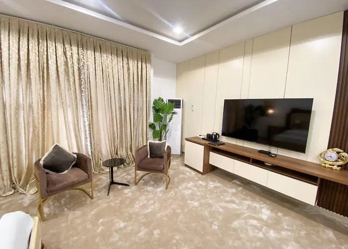 Urbanedge Hotel