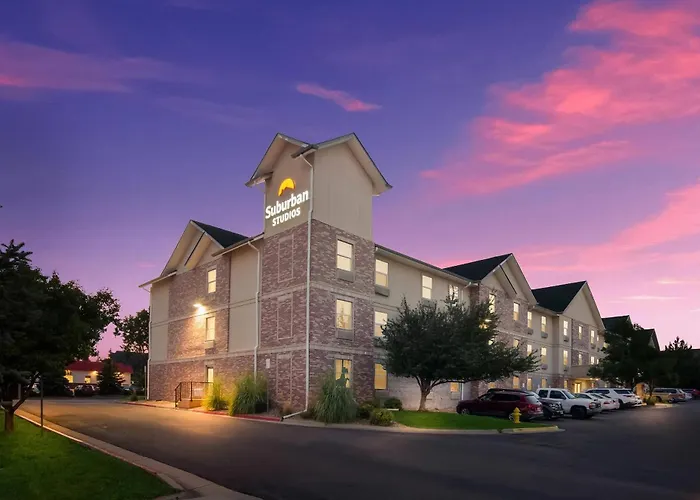 Suburban Studios Denver Central-Arvada