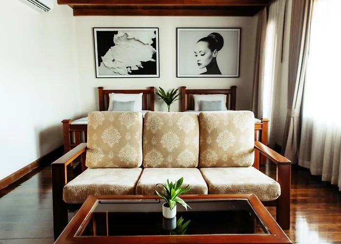 Athena Hotel