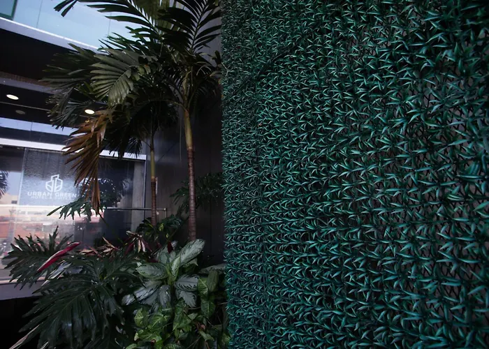 Urban Green Hotel & Suites