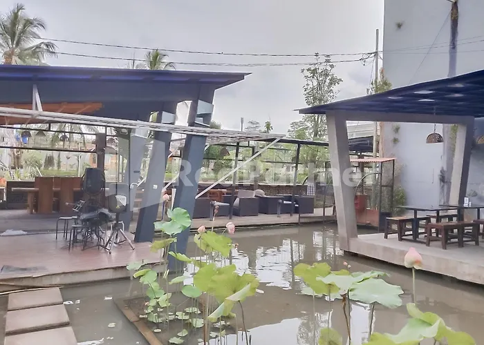 Khayrizsan Guest House Mitra Reddoorz