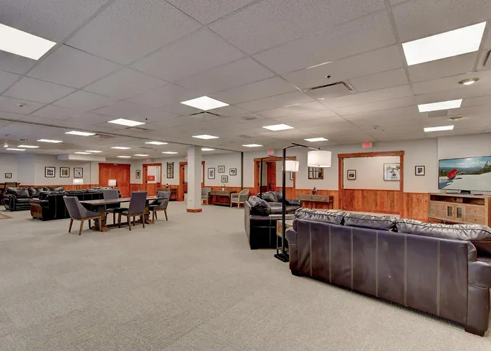 Wedgewood Lodge