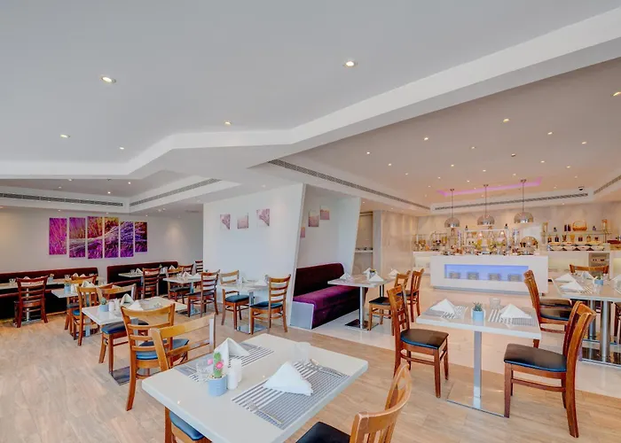 Hawthorn Suites By Wyndham Abu Dhabi City Center