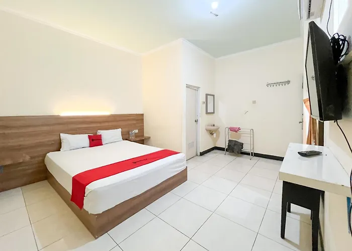 Reddoorz At Hotel Mutiara Ponorogo