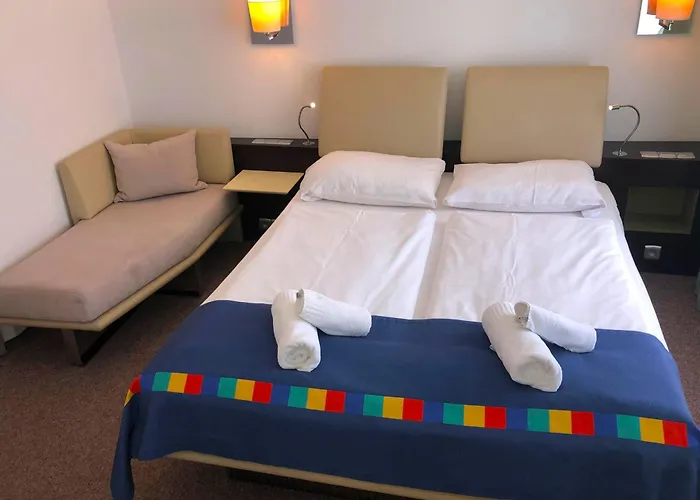Hotel KOREKT