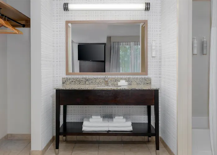 Hampton Inn&Suites Pensacola/Gulf Breeze