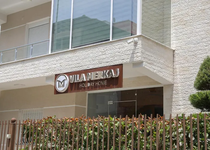 Hotel Merkaj