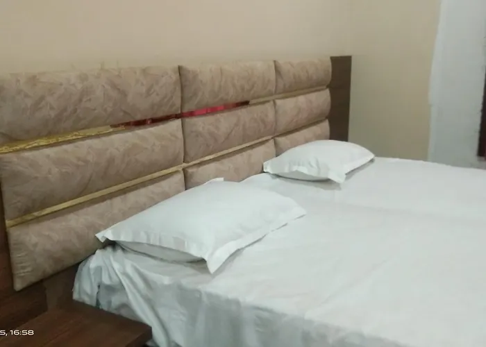 Ronak Homestay