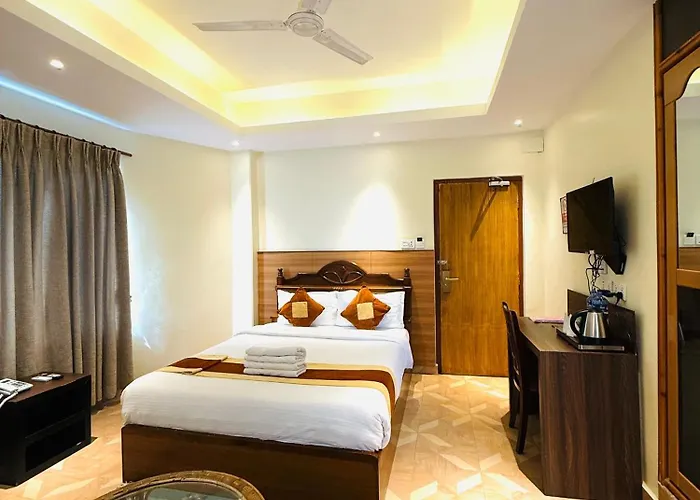 Hotel Middle Path&Spa