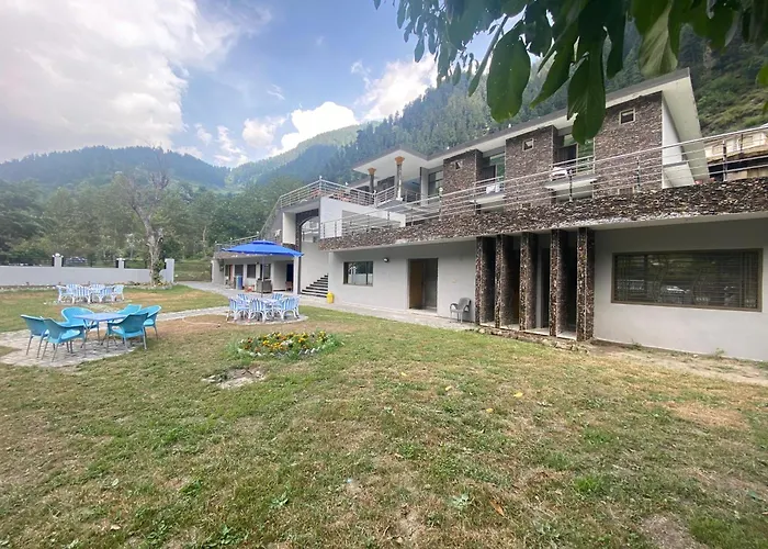 River Garden Hotel And Resort