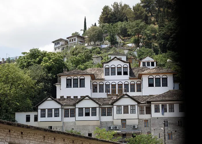 Stitch&Stone Suites