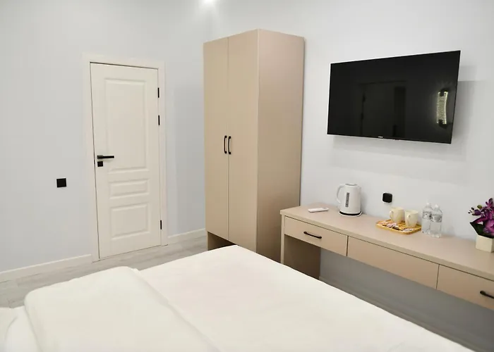 Qut Hotel