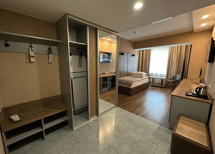 Hotel Gloria Deluxe