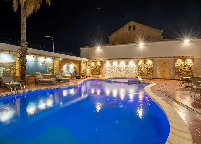 Hotel Ain Benian