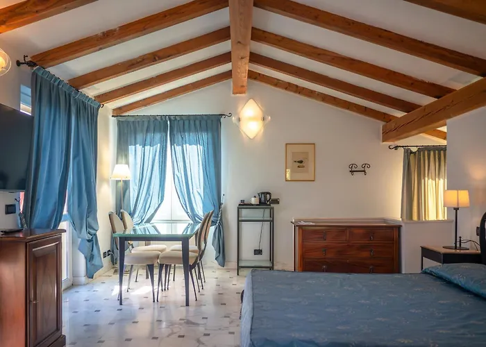 Le Ville Relais