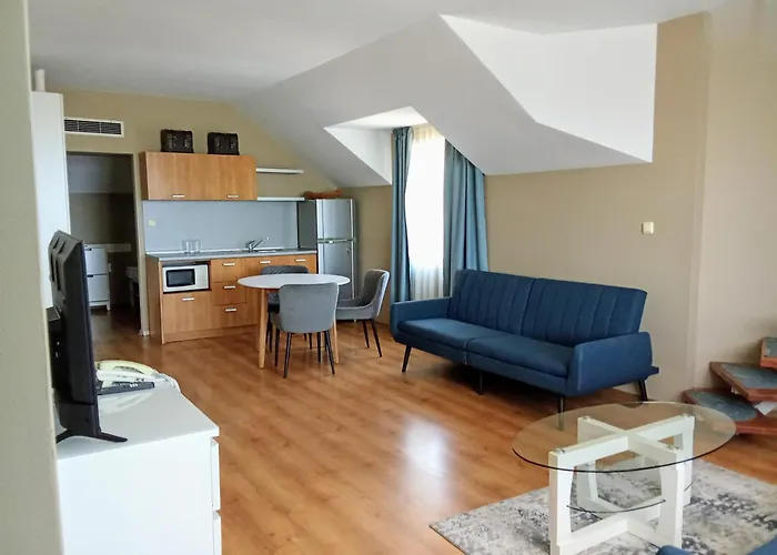 Alekta Hotel - Free Parking