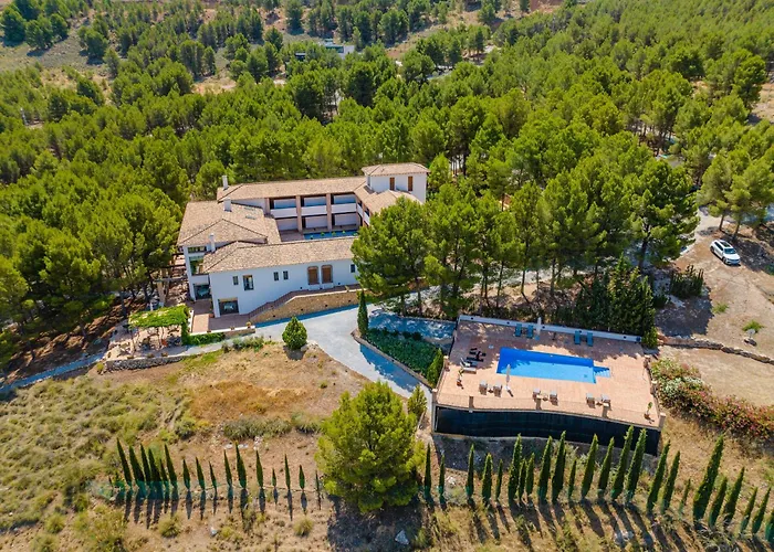 Hotel Rural La Alcanacia