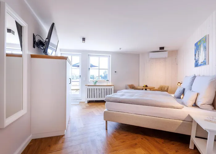 Logierhaus Rheintoreins
