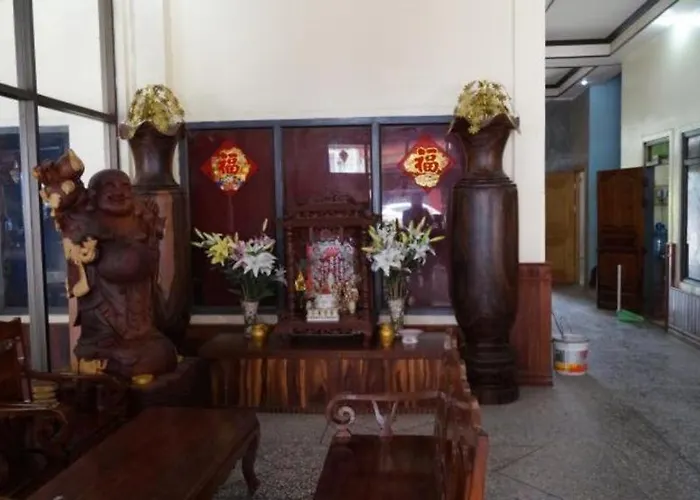 Lankham Hotel
