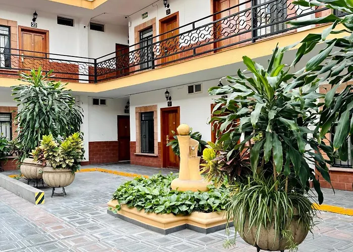 Hotel Las Fuentes
