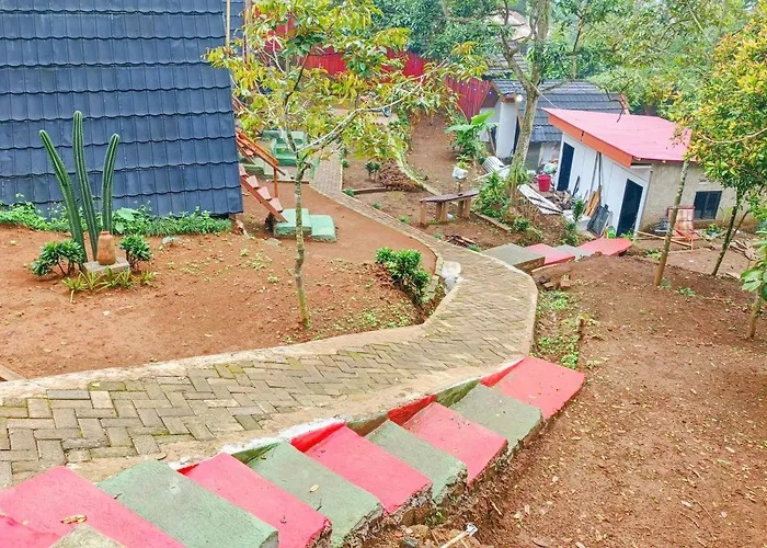 Valley Ciater Subang Mitra RedDoorz