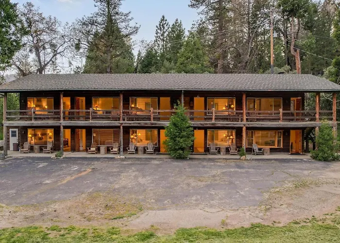 Suite Meadow @Cn Lodge# 7