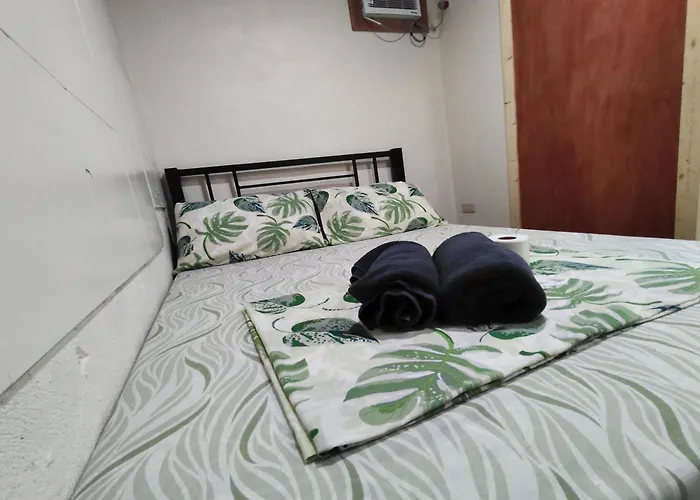 La Ud Lounge And Hostel