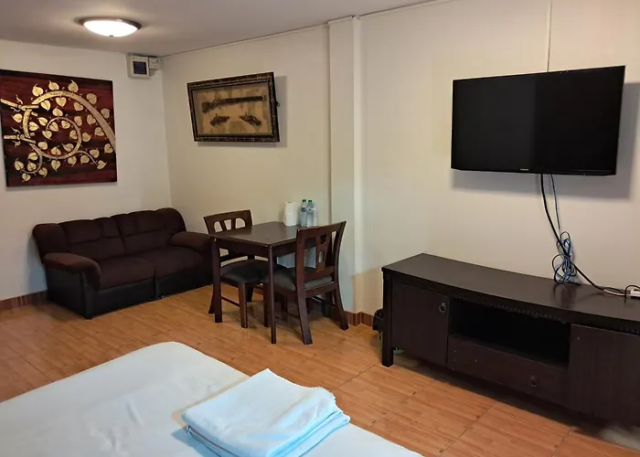 Namtip Bar & Guesthouse