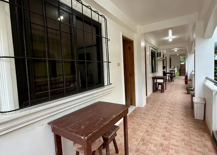 Marion Roos Hotel