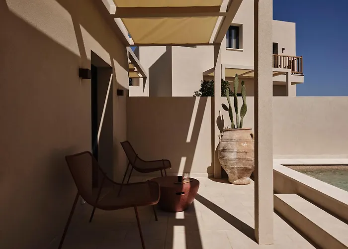 NAUMA PAROS Design Boutique Hotel