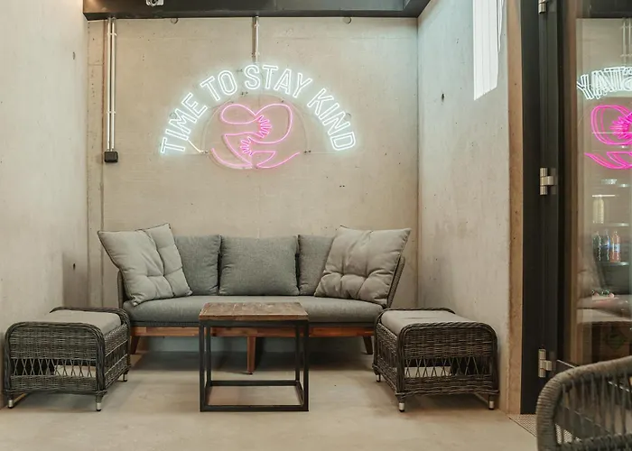 Time Hotel, Time To Stay Art & Boutique