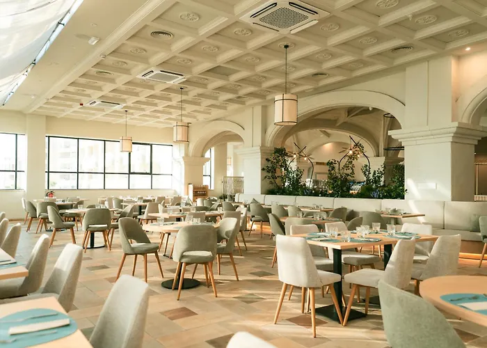 Pontiana Thalasso Hotel