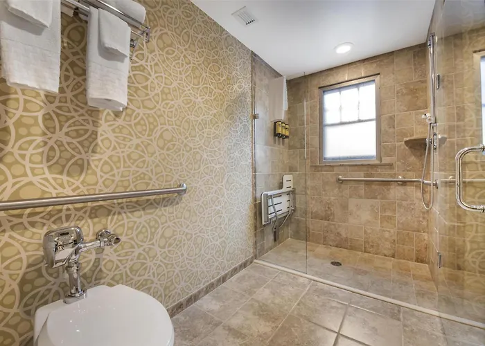 Best Western Plus The Normandy Inn & Suites
