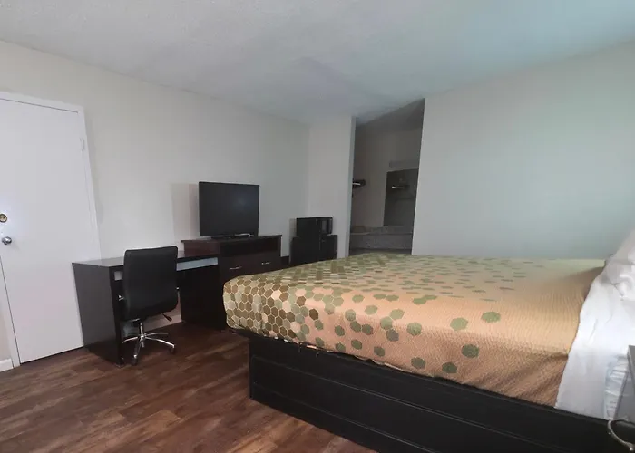 Econo Lodge Lavonia I-85